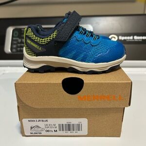 Merrell Toddler Size 6.5 Sneakers